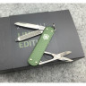 Нож-брелок Victorinox Classic Alox 0.6221.L17